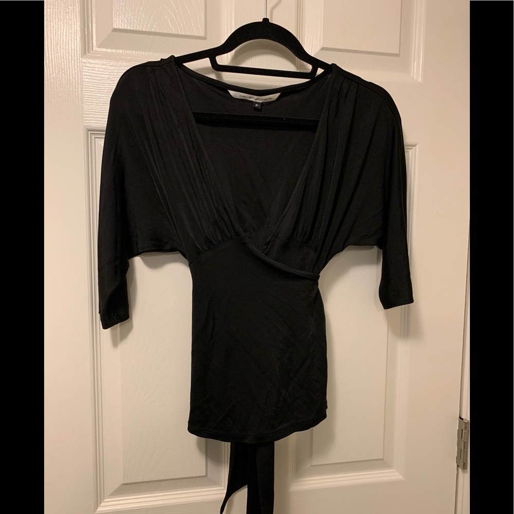 Diane Von Furstenberg Black V-Neck Wrap Top